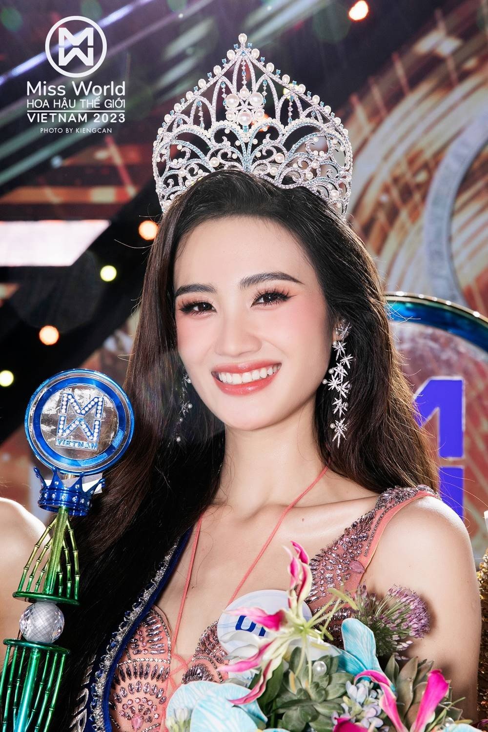 Tân Hoa hậu Huỳnh Trần Ý Nhi. Ảnh Fanpage Miss World Vietnam.