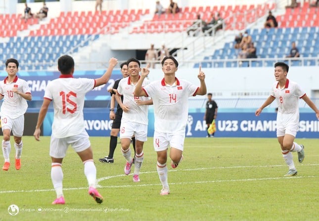 Đại thắng Malaysia, tuyển U23 Việt Nam hẹn Thái Lan ở chung kết - Ảnh 3