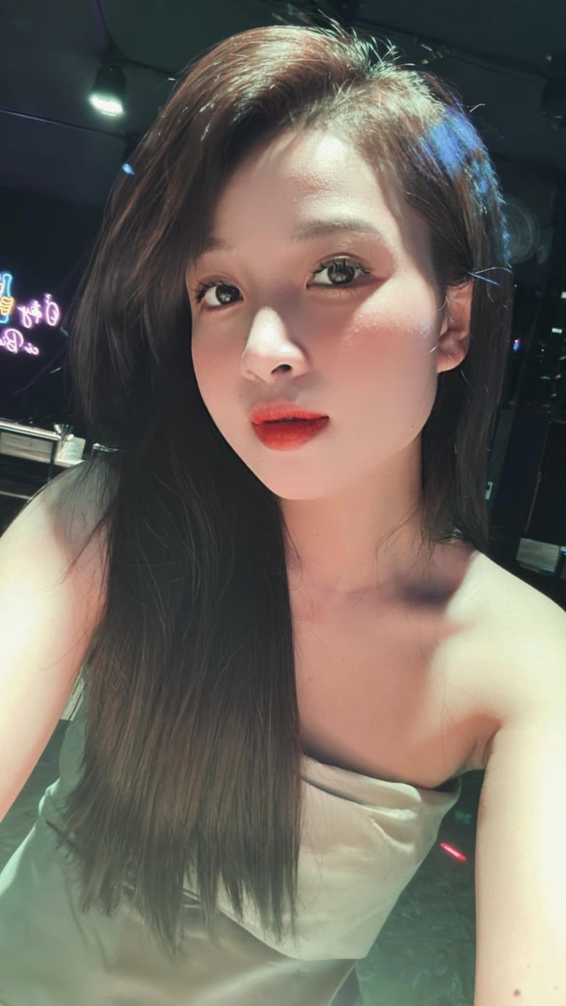 Hot girl xứ Nghệ khoe nhan sắc ngày càng thăng hạng, nhận về 'mưa lời khen' từ CDM - Ảnh 5